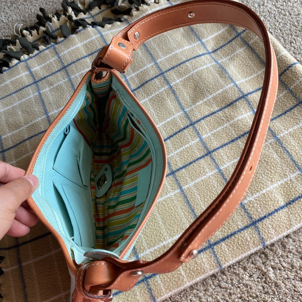 I-santi shoulder bag